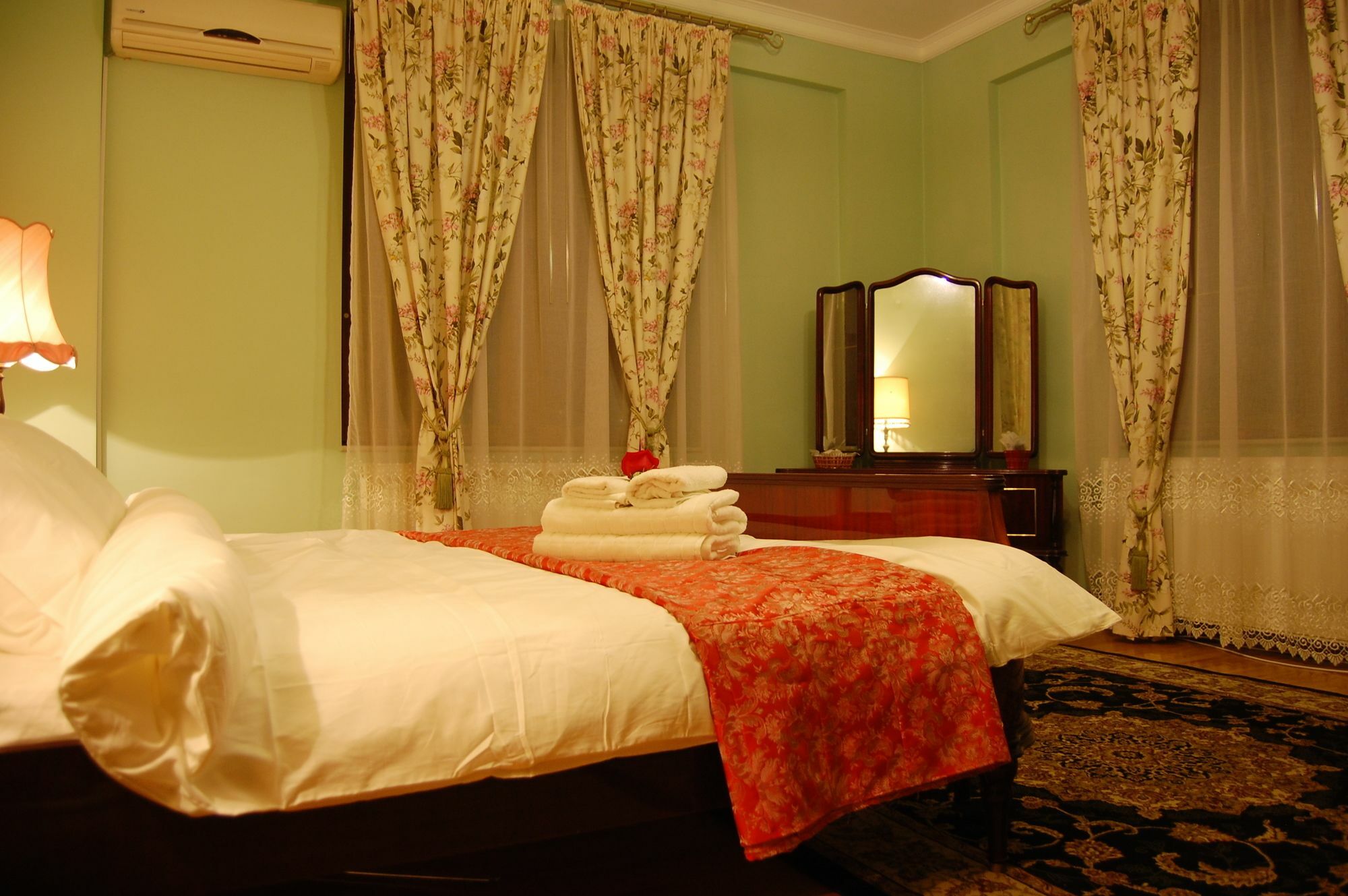 Bucharest Boutique Accommodation By Hotels ภายนอก รูปภาพ